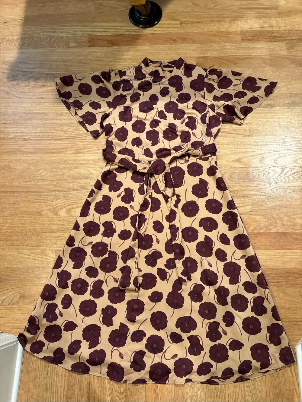 Ann Taylor Burgundy Poppy Flower Midi Dress